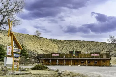Iconic Cody Property on Yellowstone