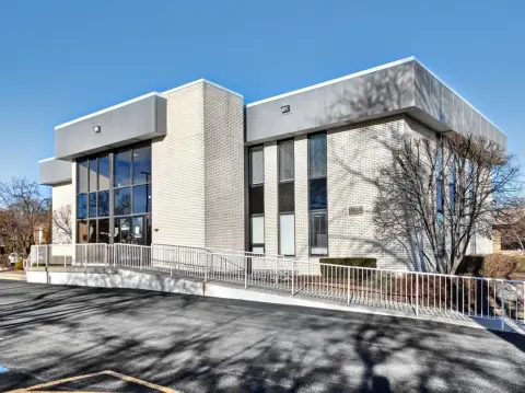 Move-in Ready Office Building, Joliet