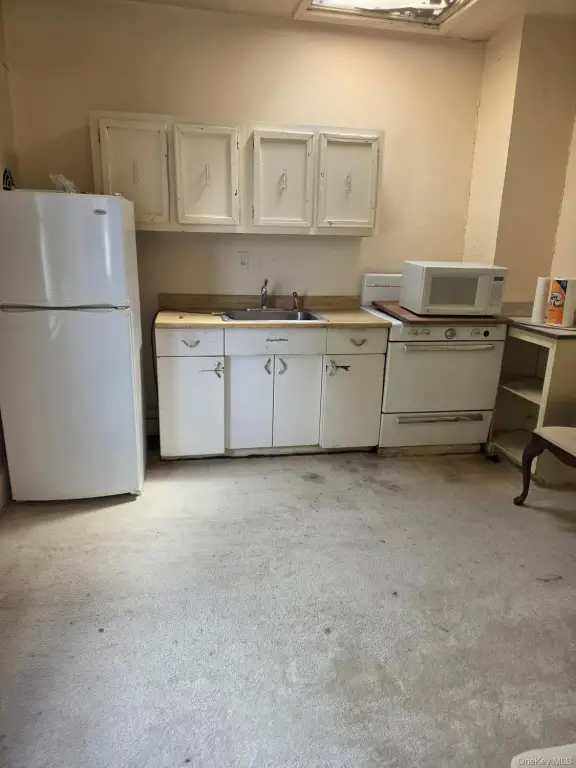 Picture 28