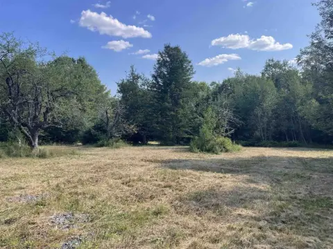 Halifax VT Serene Land Parcel