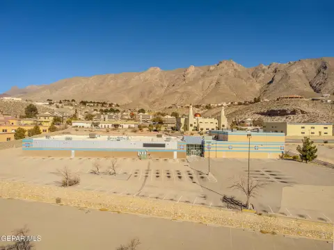 El Paso Commercial Land