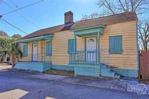 Savannah Duplex Cottage on Large Lot