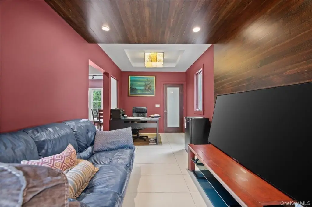 Picture 10