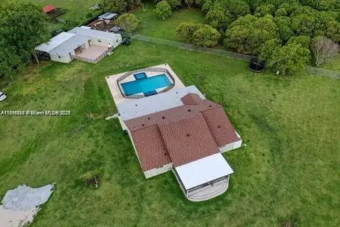 Homestead Venue with Multiple Residences