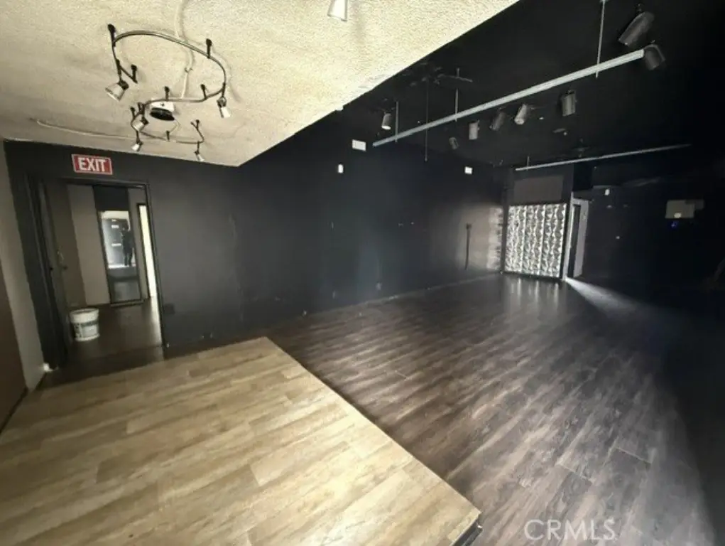 Picture 3
