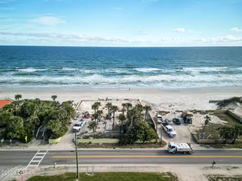 Oceanfront Buildable Lot in Port Orange