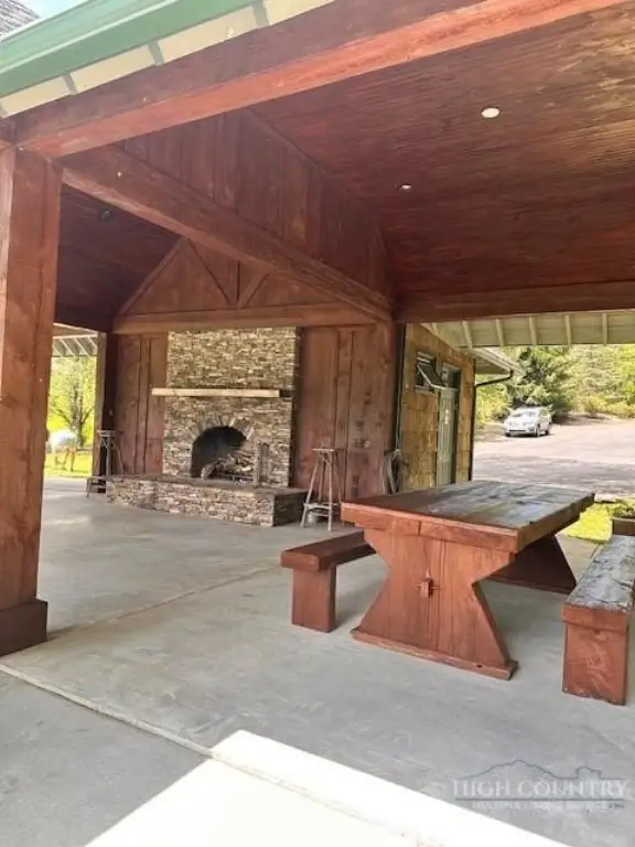 Picture 9