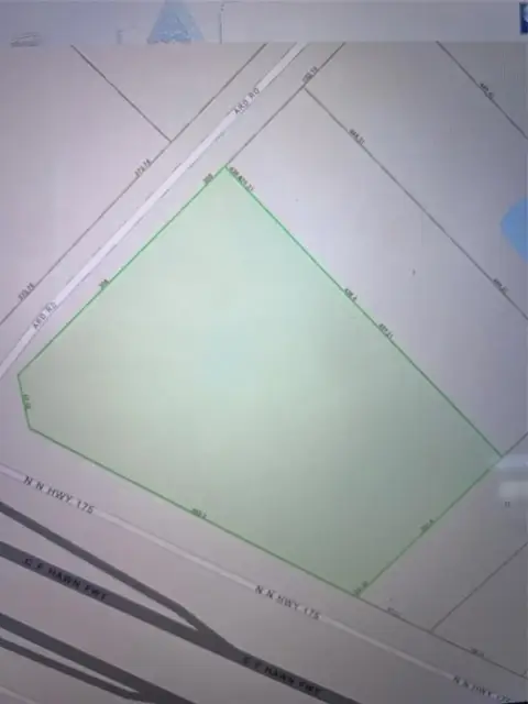 9 Acres on Highway 175