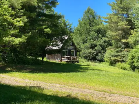 Bovina Vacant Land with Tiny House