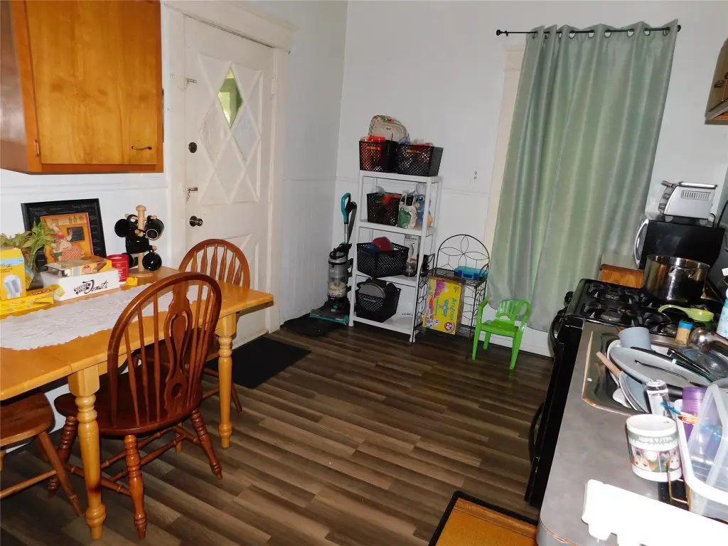 Picture 12