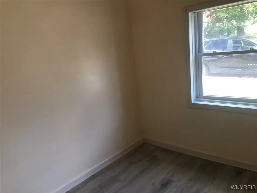 Picture 25