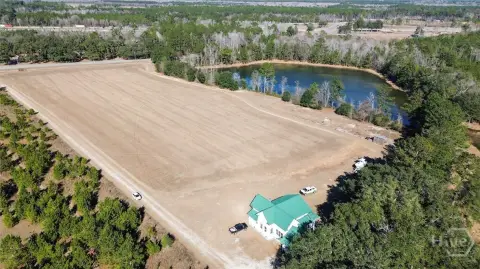 Highway Commercial Property on I-16