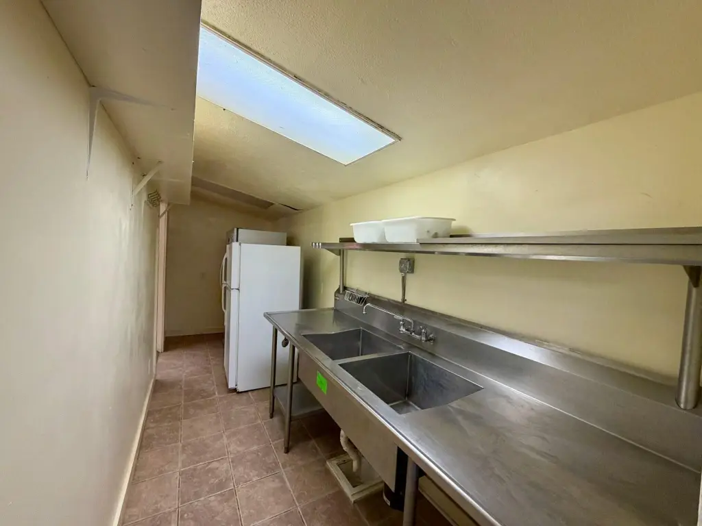 Picture 25