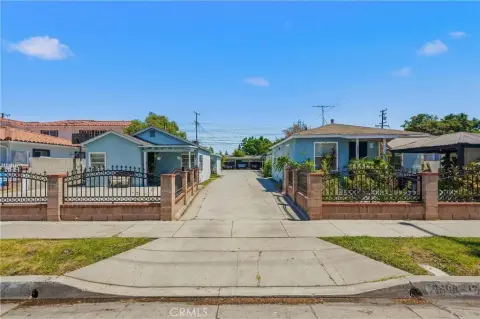 5-Unit Apartment Building