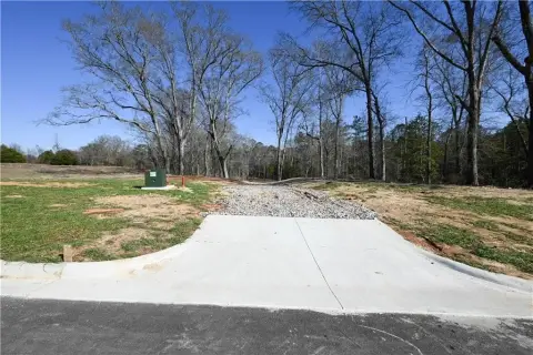 Spacious Residential Lots in Auburn