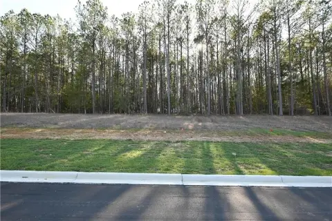 Expansive Homesites in Auburn, AL