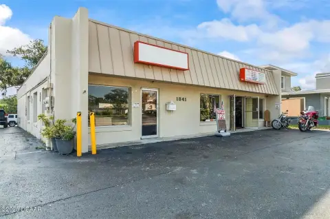 Auto Shop with Climate-Controlled Garage
