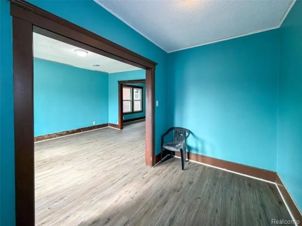 Picture 19