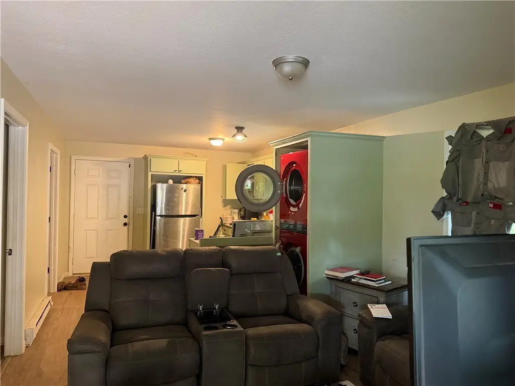 Picture 3