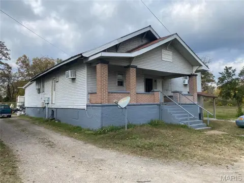 Income-Producing 4-Plex Near Park