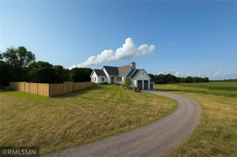 Monticello, MN: 8.08 Acre Land