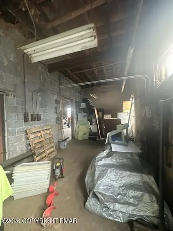 Picture 9