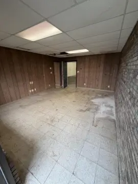 Specialty Commercial Space