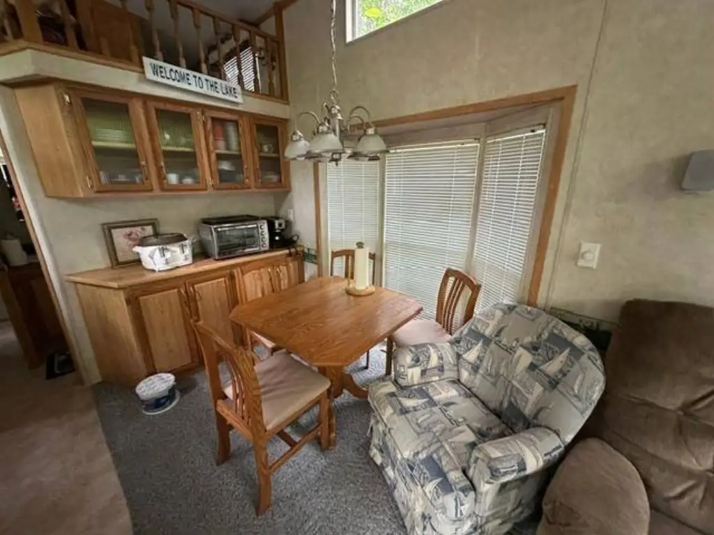 Picture 4