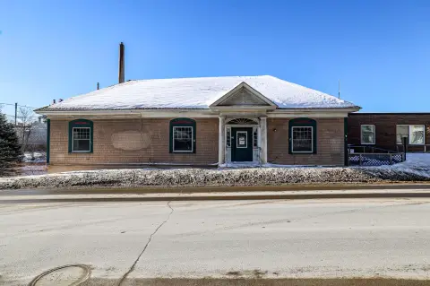 Retail Property in Mexico, ME