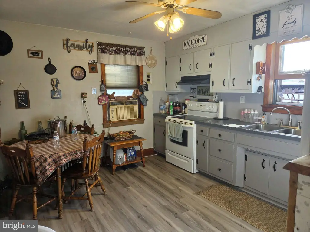 Picture 9
