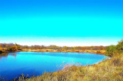 100 Acre Fenced Land