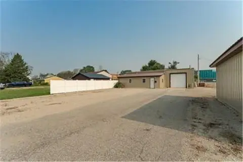 Commercial Property with Shop Space