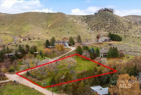 Boise Foothills Land with Views