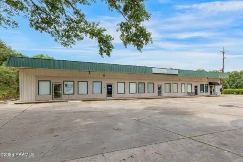 Five-Suite Strip Mall