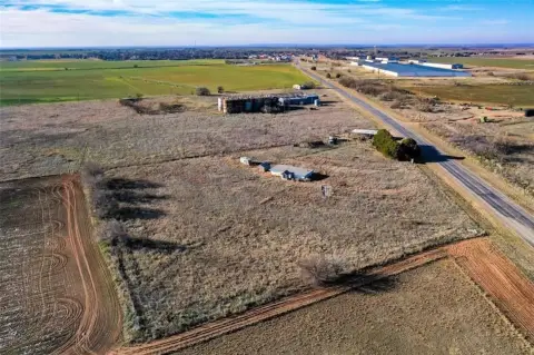 Highway Frontage Land in Rule, TX