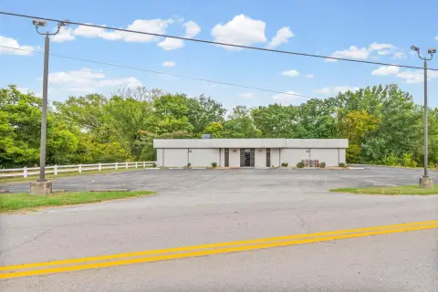 13-Office Professional Building