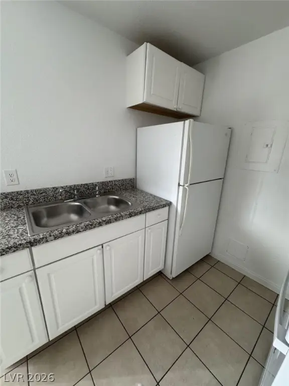 Picture 19