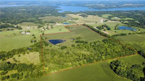 49 Acres Near Smithville Lake
