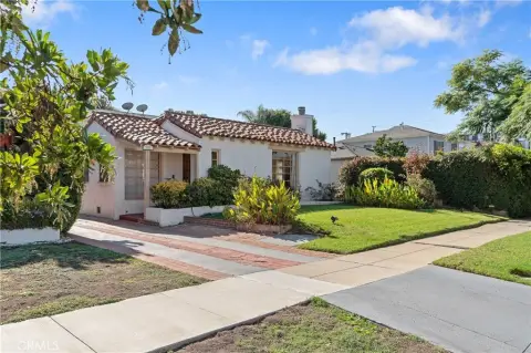 Cheviot Hills Triplex Opportunity