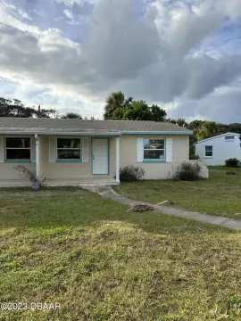 Ormond Beach Duplex Apartment