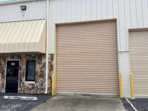 South Daytona Commercial Warehouse Opportunity