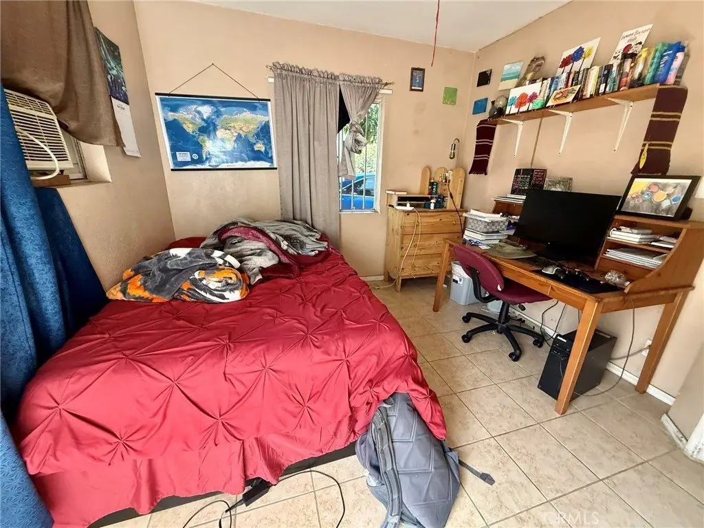 Picture 9