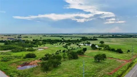 Guthrie, OK 1.3-Acre Lot