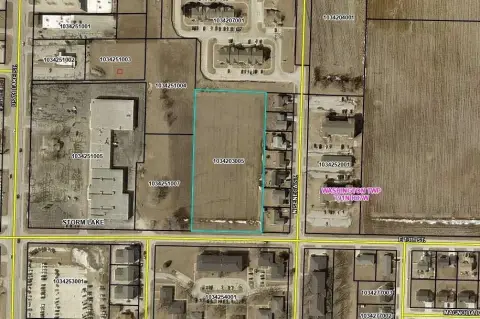 Storm Lake Commercial Building Site