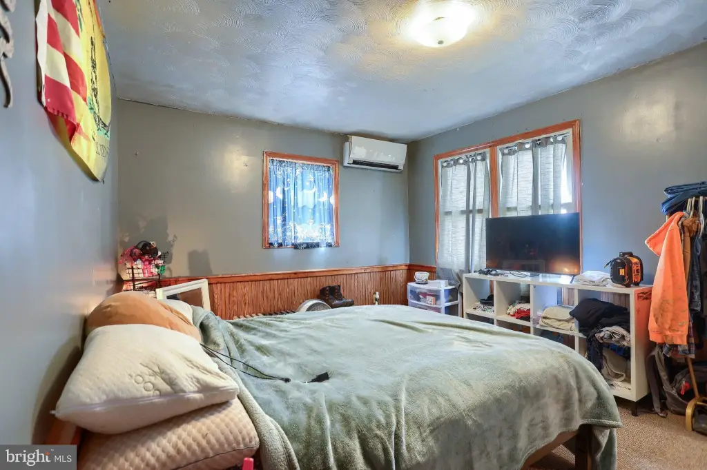 Picture 33