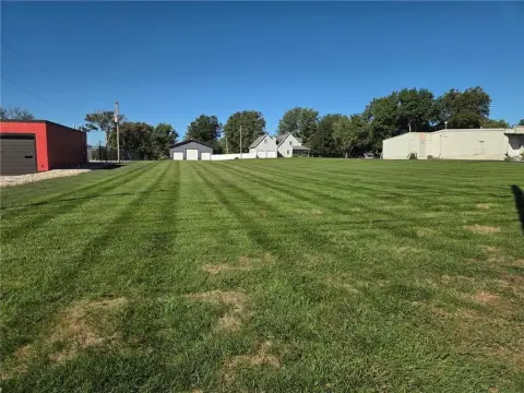 Commercial Land