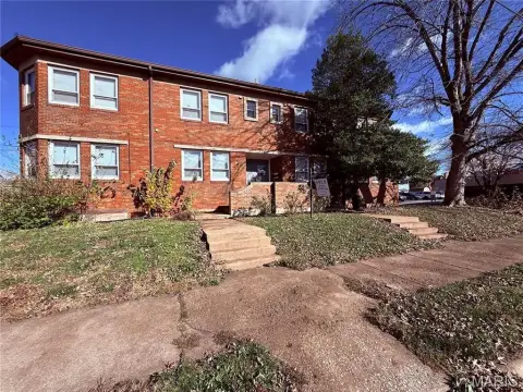 Granite City Commercial Building