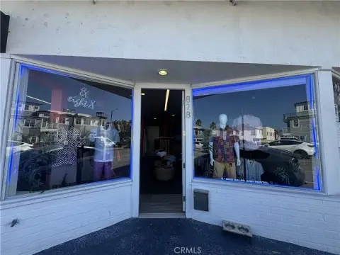Hermosa Beach Commercial Space Available