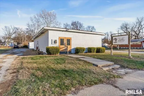 Two Buildings on Corner Lot