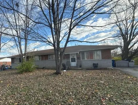 St Charles Duplex For Sale